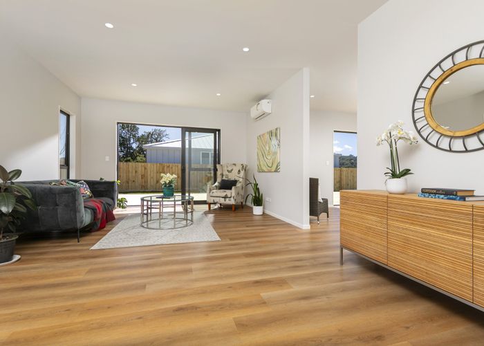  at 39 McIndoe Road, Huapai, Rodney, Auckland