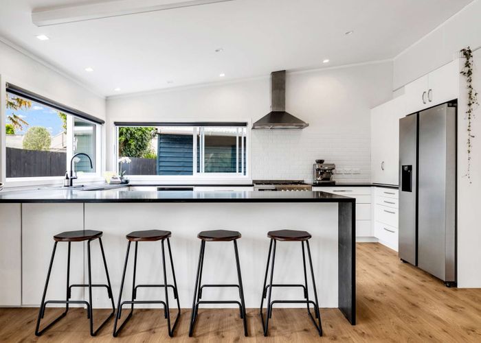  at 1 Melia Place, Stanmore Bay, Rodney, Auckland