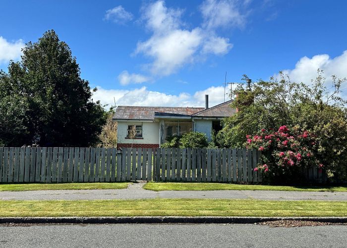  at 113 Paterson Street, Grasmere, Invercargill