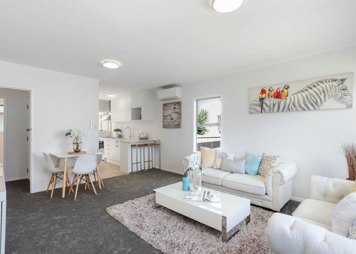  at 3/11A Bayside Avenue, Te Atatu Peninsula, Waitakere City, Auckland