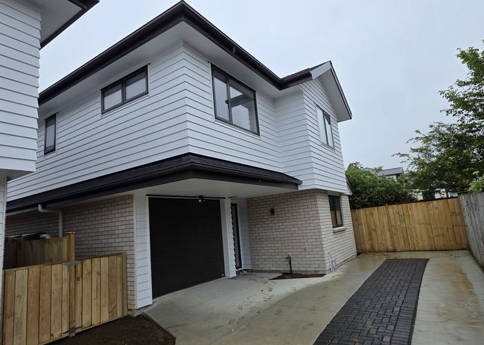  at Nicola Place, Mangere, Manukau City, Auckland