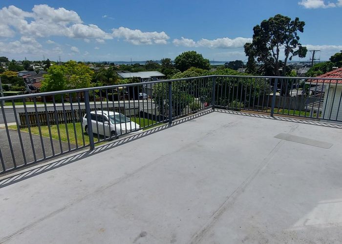  at 129 McLeod Road, Te Atatu South, Waitakere City, Auckland