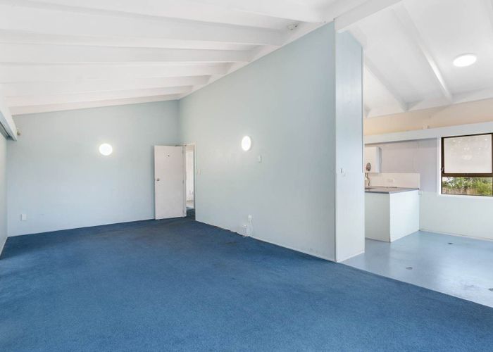  at 17 Relko Crescent, Torbay, Auckland