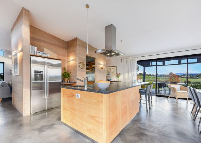  at 128 Hoddy Road, Redwood Valley, Richmond