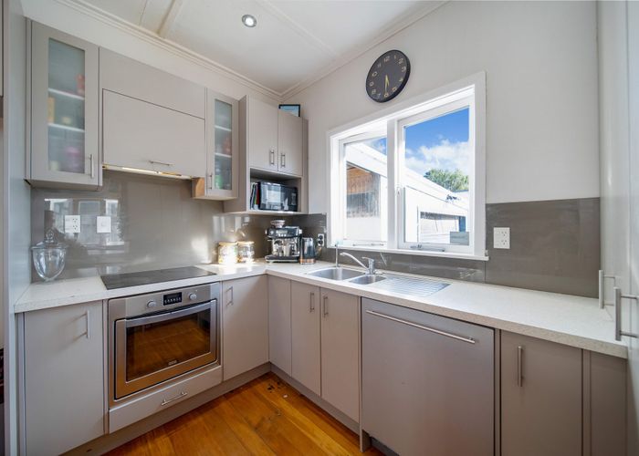  at 18A Jellicoe Road, Manurewa, Manukau City, Auckland