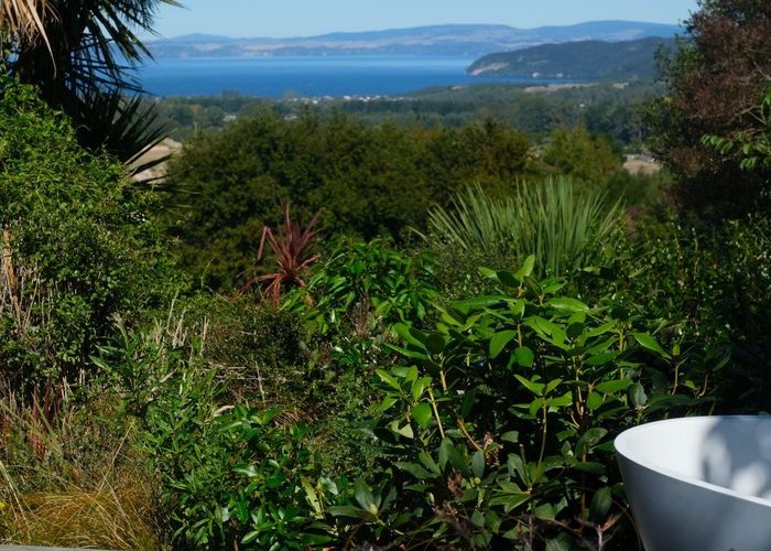  at 12 Hepina Heights, Kinloch, Taupō