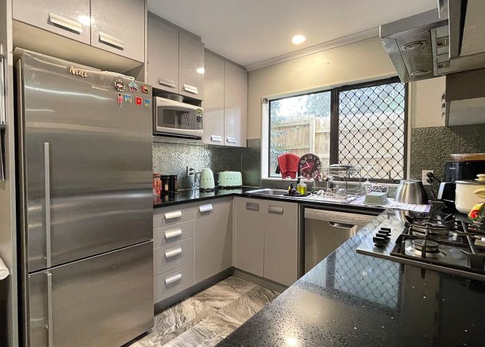  at 83b White Swan Road, Mount Roskill, Auckland City, Auckland