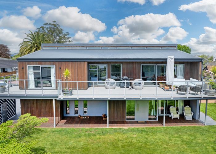  at 19 Abbotts Place, Avonhead, Christchurch City, Canterbury