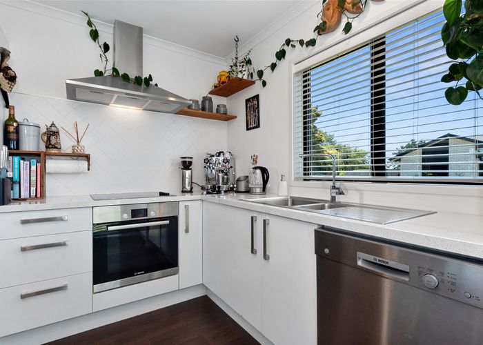  at 15/11 Errol Close, Burbush, Hamilton