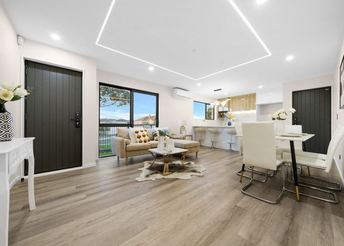  at 1/18 Buckland Road, Mangere East, Manukau City, Auckland