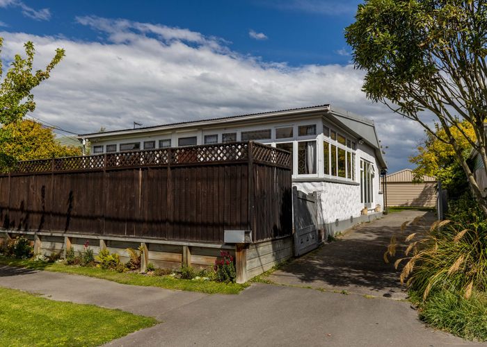  at 92 Wildberry Street, Woolston, Christchurch