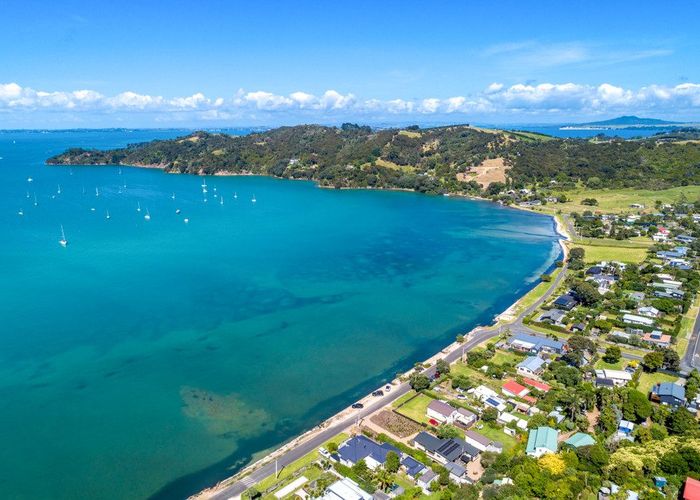  at 24 The Esplanade, Oneroa, Waiheke Island, Auckland