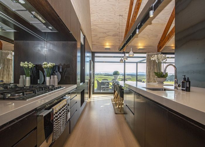  at 238 Spur Road, Hadlow