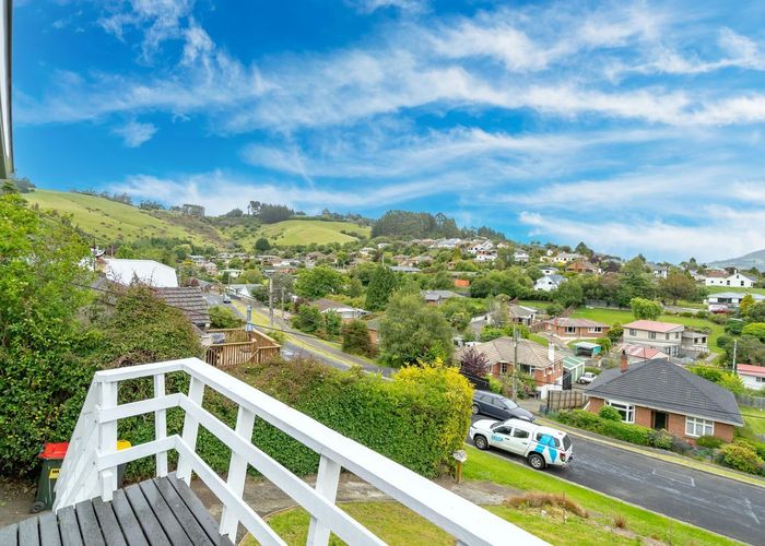  at 8 Quarry Road, Green Island, Dunedin