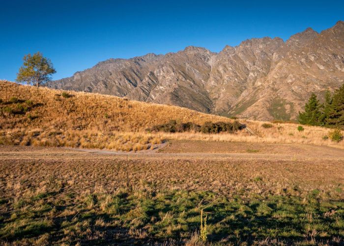  at 1 Nathanael Place, Drift Bay, Queenstown