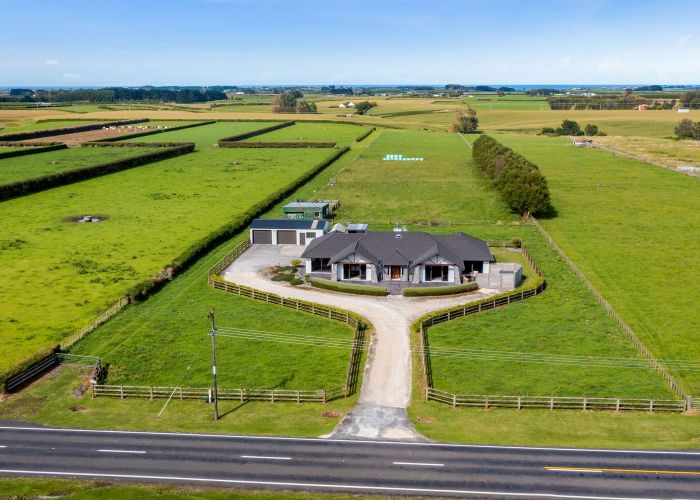  at 105 Mawhitiwhiti Road, Hawera