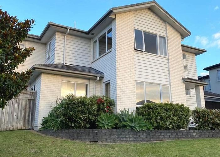  at 14 Amaretto Ave, Flat Bush, Manukau City, Auckland