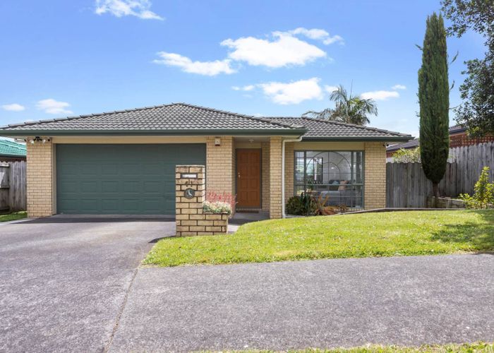  at 41 Robin Brooke Drive, Flat Bush, Auckland
