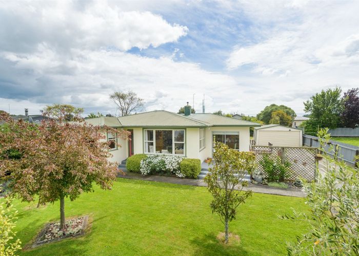  at 10 Cargill Avenue, Feilding, Feilding