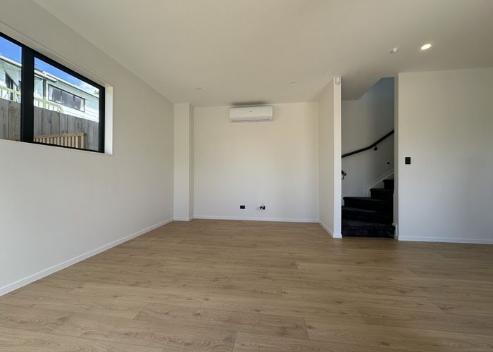  at 2A Dianthus Place, Browns Bay, North Shore City, Auckland