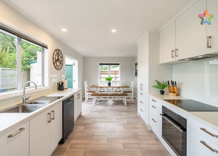  at 66 Thomas Street, Stokes Valley, Lower Hutt