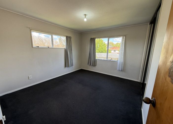  at 33 Addison Drive, Glendene, Waitakere City, Auckland