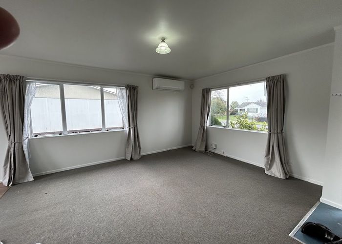  at 15a Shifnal Drive, Randwick Park, Manukau City, Auckland