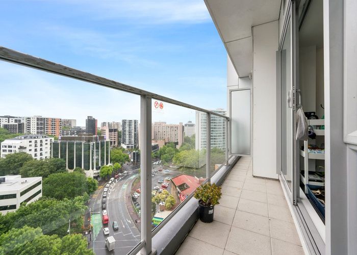  at 1424/430 Queen Street, Auckland Central, Auckland