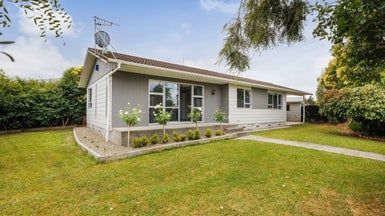  at 33 Rhodes Drive, Kelvin Grove, Palmerston North