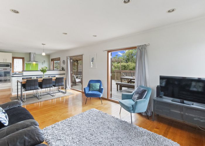  at 21 Taipari Road, Te Atatu Peninsula, Auckland