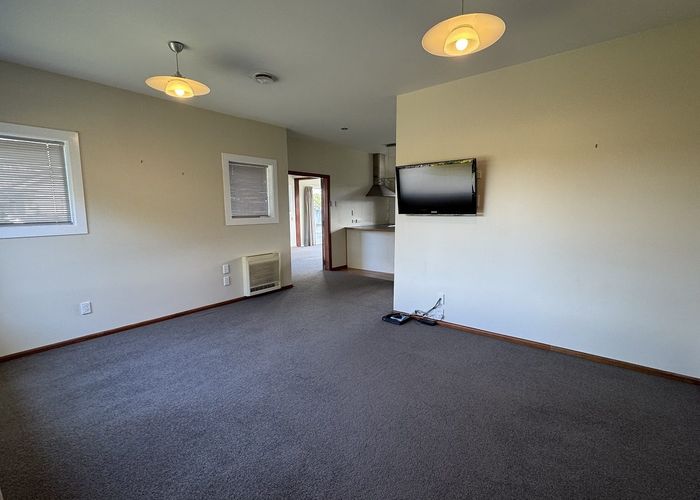  at 106 Aorangi Road, Bryndwr, Christchurch