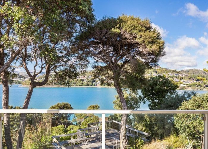  at 54 Seaview Road, Paremata, Porirua