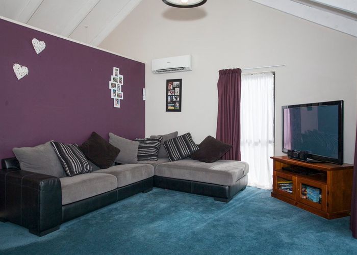  at 79 Hillcrest Drive, Kelvin Grove, Palmerston North, Manawatu / Whanganui