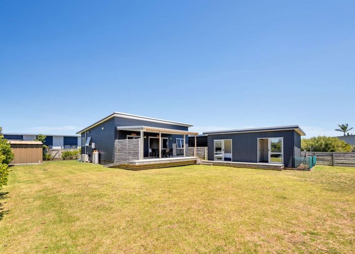  at 112 Mahoe Place, Matarangi, Whitianga