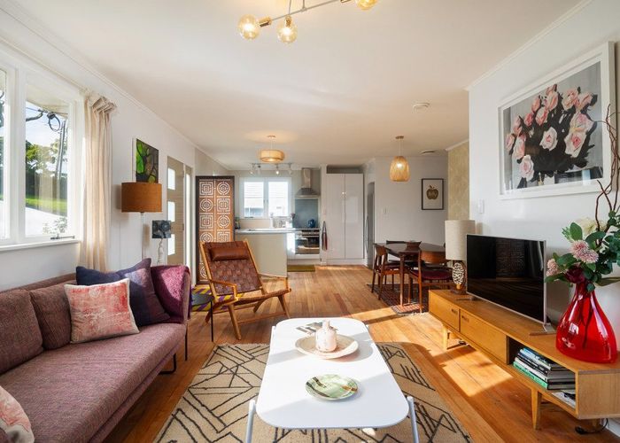  at 7 Hillview Avenue, New Windsor, Auckland City, Auckland