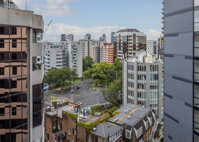  at 13J/3 Whitaker Place, Grafton, Auckland City, Auckland