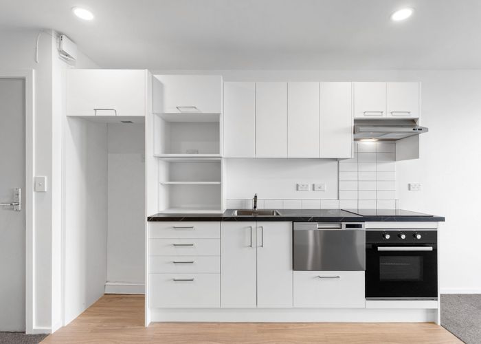  at 2E/21 St Jude Street, Avondale, Auckland City, Auckland