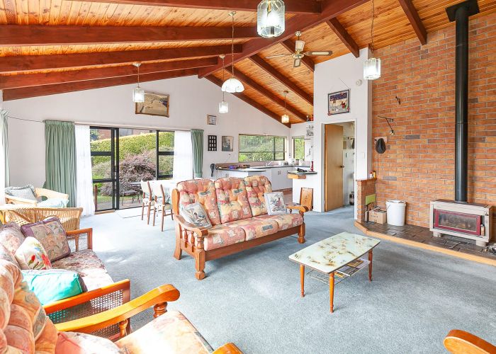  at 16 Park Avenue, Takaka