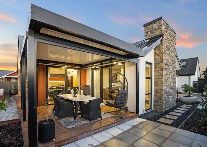  at 34 Evelyn Crescent, Marshland, Christchurch City, Canterbury