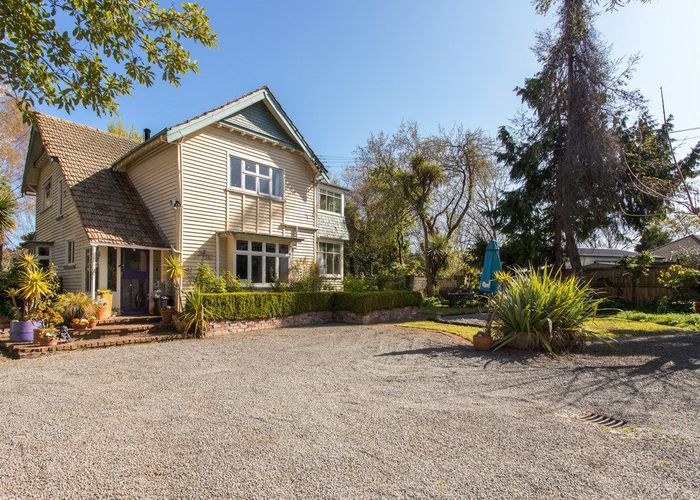  at 160 Rose Street, Somerfield, Christchurch
