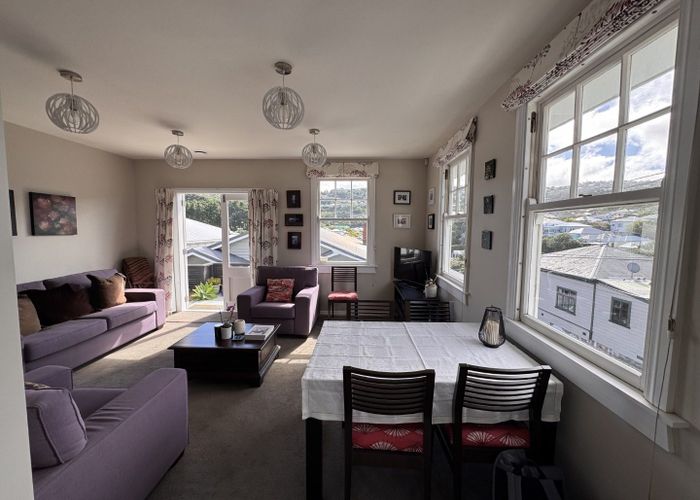  at 2A Dawson Street, Berhampore, Wellington