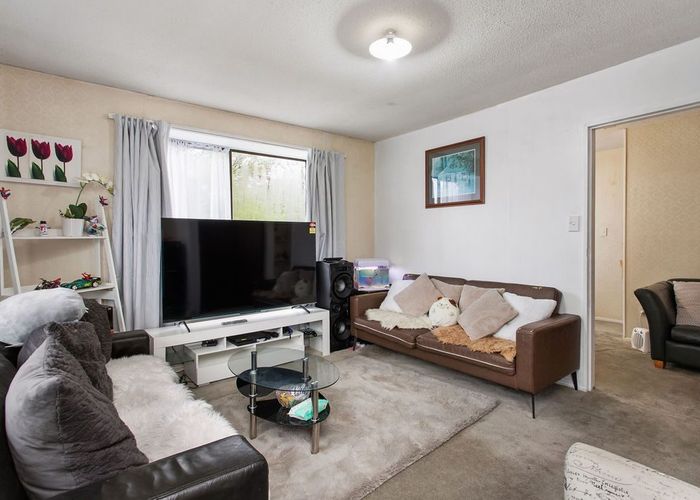  at 1/24 Solway Avenue, Ilam, Christchurch City, Canterbury