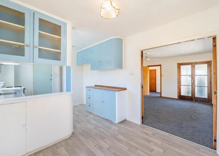  at 8 Hall Grove, Ebdentown, Upper Hutt, Wellington