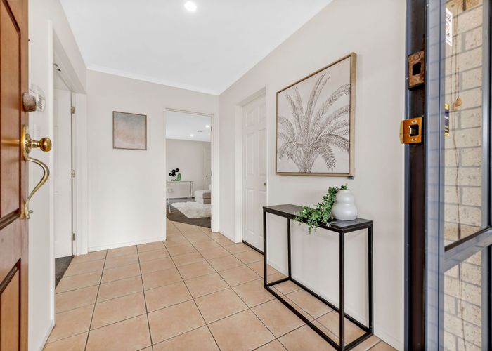 at 24 Moyrus Crescent, Dannemora, Manukau City, Auckland