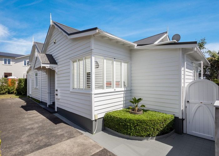 at 54A Hamilton Road, Herne Bay, Auckland