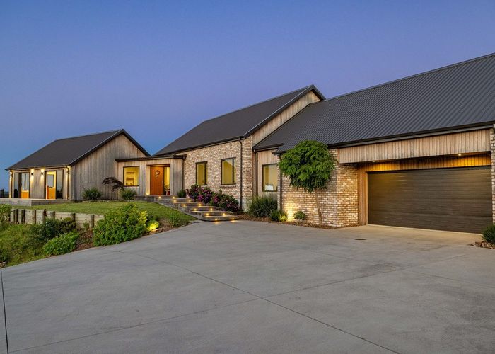  at 42 Te Auhi Way, Welcome Bay, Tauranga, Bay Of Plenty