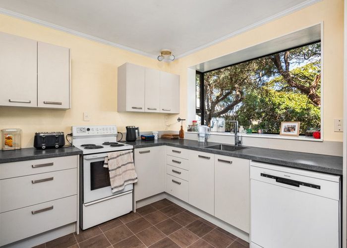  at 13 Halsey Street, South New Brighton, Christchurch City, Canterbury