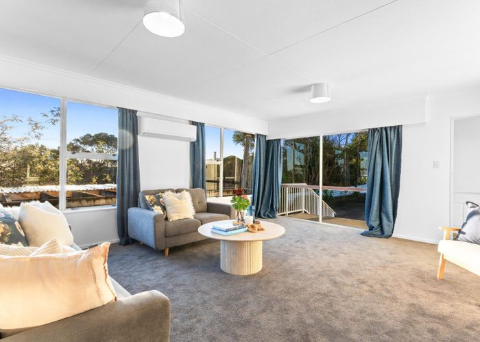  at 17 East Way, Durie Hill, Whanganui