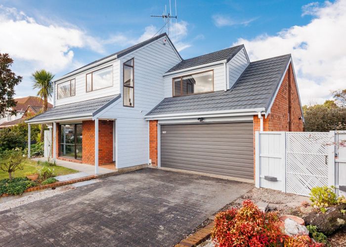 at 107 John F Kennedy Drive, Milson, Palmerston North