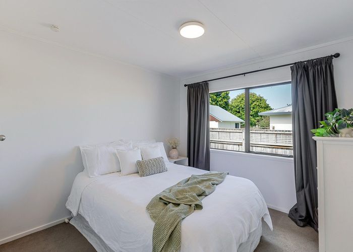  at 49a Leinster Avenue, Raumati South, Kapiti Coast, Wellington